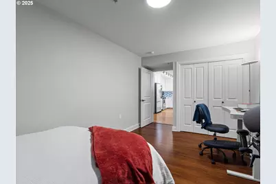 2013 NE 10th Ave #E, Portland, OR 97212 - Photo 24