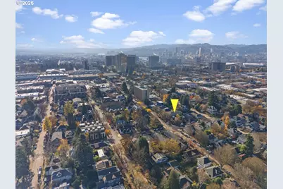 2013 NE 10th Ave #E, Portland, OR 97212 - Photo 28