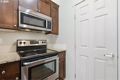 1425 NE 83rd Dr, Vancouver, WA 98665 - Photo 10