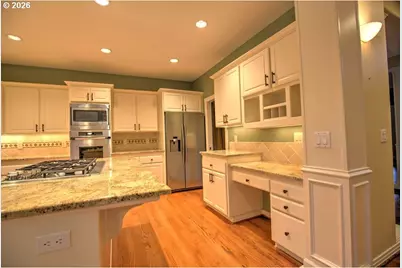 13179 SW Ascension Dr, Portland, OR 97223 - Photo 6