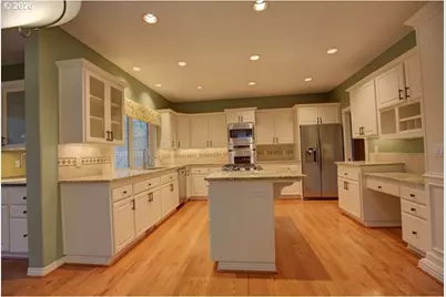 13179 SW Ascension Dr, Portland, OR 97223 - Photo 8