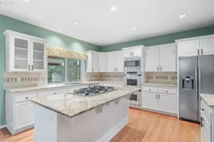 13179 SW Ascension Dr, Portland, OR 97223 - Photo 6