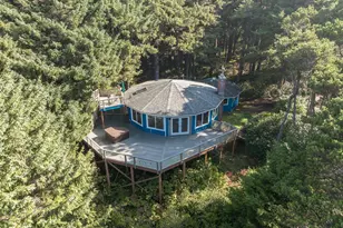 6989 SW Surfland St, South Beach, OR 97366 - Photo 38