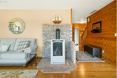 559 Ridge Dr, Manzanita, OR 97130 - Photo 10