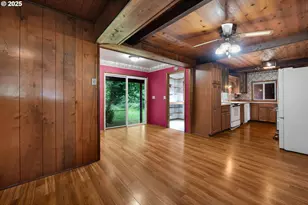 37564 Labiske Ln, Astoria, OR 97103 - Photo 10