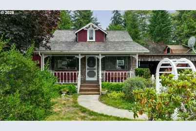 37564 Labiske Ln, Astoria, OR 97103 - Photo 1