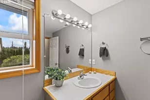 18905 SE 18th St, Vancouver, WA 98683 - Photo 38