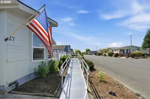 16500 SE 1st St, Vancouver, WA 98684 - Photo 2