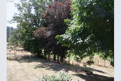 4623 S Myrtle Rd, Myrtle Creek, OR 97457 - Photo 30