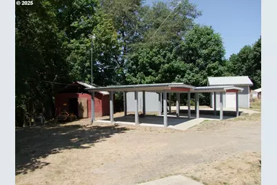 4623 S Myrtle Rd, Myrtle Creek, OR 97457 - Photo 26