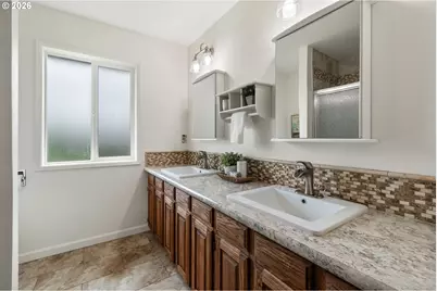 12775 S Maple Grove Rd, Molalla, OR 97038 - Photo 22