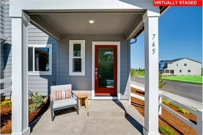 841 Sifuentez Ct, Woodburn, OR 97071 - Photo 6