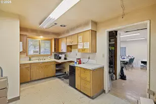 4015 SW 185th Ave, Beaverton, OR 97078 - Photo 8