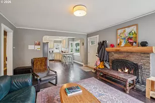 9917 NE Campaign St, Portland, OR 97220 - Photo 4