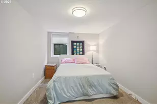 9917 NE Campaign St, Portland, OR 97220 - Photo 12