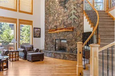 515 Nutcracker Dr, Redmond, OR 97756 - Photo 8