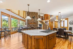 515 Nutcracker Dr, Redmond, OR 97756 - Photo 14