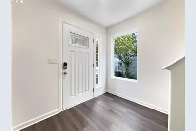 21730 Palisade Pl, Fairview, OR 97024 - Photo 12