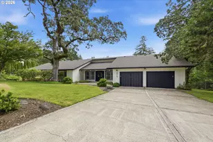 3915 N Shasta Loop, Eugene, OR 97405 - Photo 8