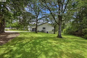 3915 N Shasta Loop, Eugene, OR 97405 - Photo 46
