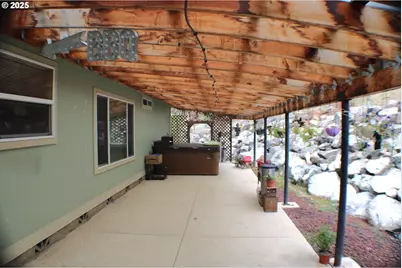 1320 Shoestring Rd, Riddle, OR 97469 - Photo 26
