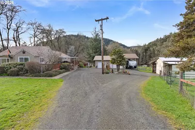 1187 Rice Creek Rd, Winston, OR 97496 - Photo 6