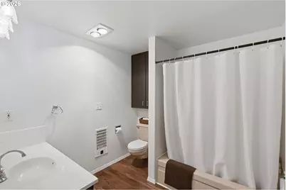 290 N 3rd Ct #15, Coos Bay, OR 97420 - Photo 24
