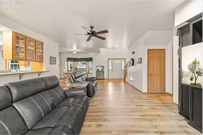 729 Ranch Rd, Reedsport, OR 97467 - Photo 22