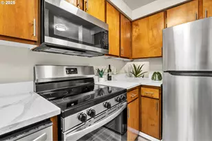 1474 Fetters Loop, Eugene, OR 97402 - Photo 16