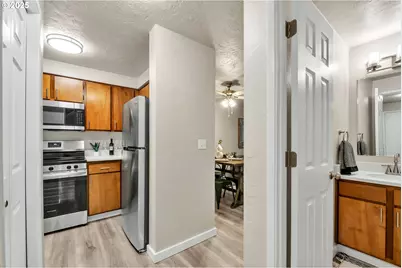 1474 Fetters Loop, Eugene, OR 97402 - Photo 8