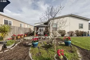 1000 S McKern Ct, Newberg, OR 97132 - Photo 24