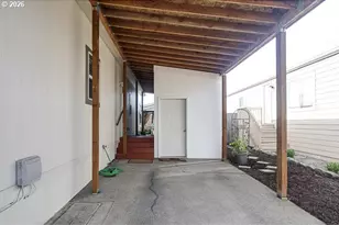 1000 S McKern Ct, Newberg, OR 97132 - Photo 28