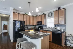 1000 S McKern Ct, Newberg, OR 97132 - Photo 8