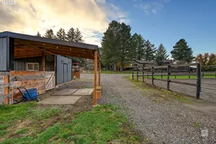 37902 SE Porter Rd, Estacada, OR 97023 - Photo 16