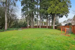 12313 SE Oatfield Rd, Milwaukie, OR 97222 - Photo 34