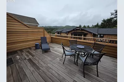 123 S Hemlock St #203, Cannon Beach, OR 97110 - Photo 30