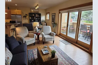 123 S Hemlock St #203, Cannon Beach, OR 97110 - Photo 8