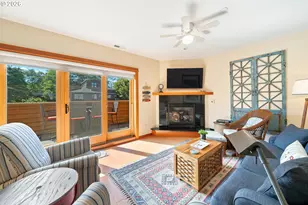 123 S Hemlock St, Cannon Beach, OR 97110 - Photo 4