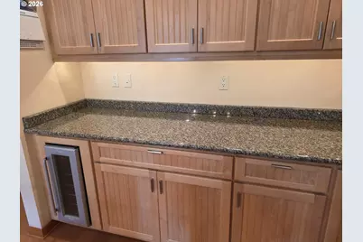 123 S Hemlock St #203, Cannon Beach, OR 97110 - Photo 16