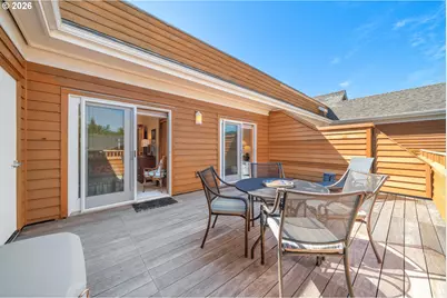 123 S Hemlock St #203, Cannon Beach, OR 97110 - Photo 28