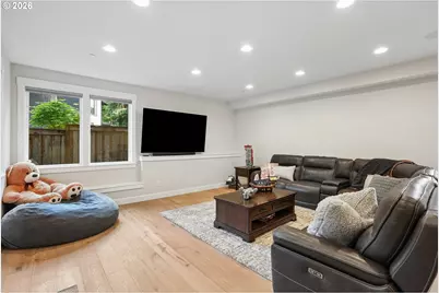 18965 Pilkington Rd, Lake Oswego, OR 97035 - Photo 24
