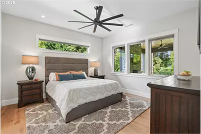 18965 Pilkington Rd, Lake Oswego, OR 97035 - Photo 16
