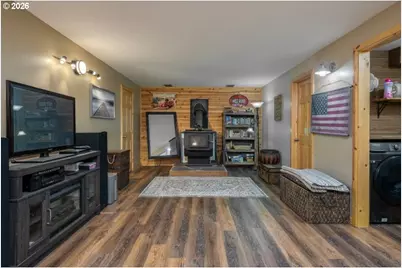 10256 Ridge View Ter, Birkenfeld, OR 97016 - Photo 14