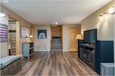 10256 Ridge View Ter, Birkenfeld, OR 97016 - Photo 16