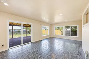 4384 Ermine St, Albany, OR 97322 - Photo 8
