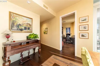 1075 NW Northrup St #1812, Portland, OR 97209 - Photo 24