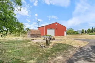 12101 Fargo Rd, Aurora, OR 97002 - Photo 6