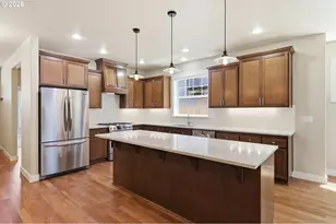 1232 Woodfield Dr, Eugene, OR 97401 - Photo 14