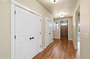 1232 Woodfield Dr, Eugene, OR 97401 - Photo 28