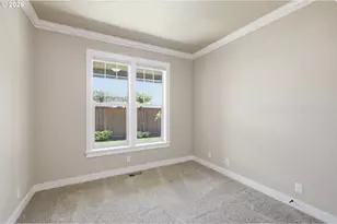 1232 Woodfield Dr, Eugene, OR 97401 - Photo 26